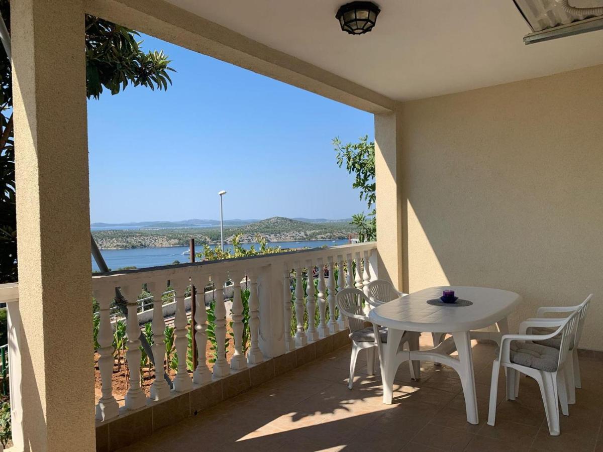 Maestral Suites Šibenik Buitenkant foto