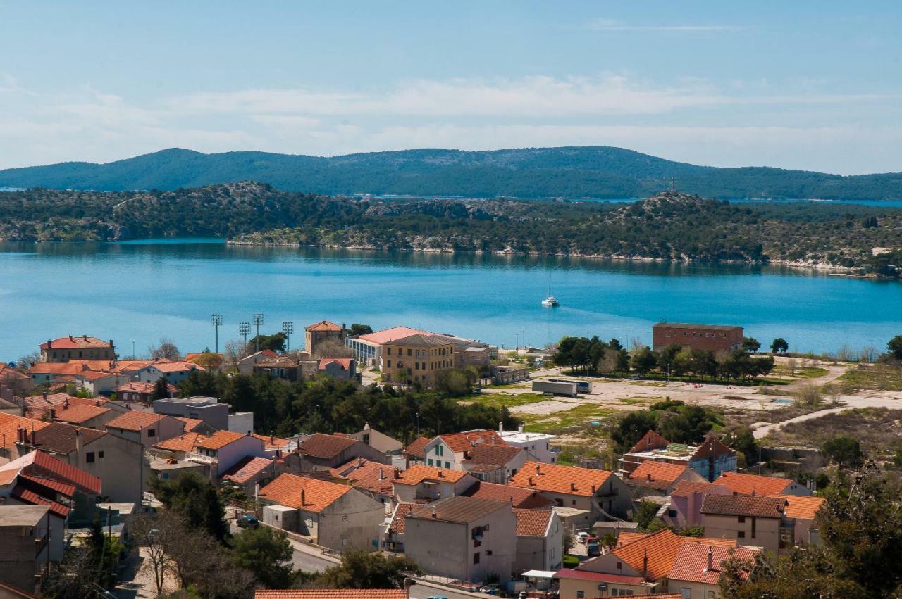 Maestral Suites Šibenik Buitenkant foto