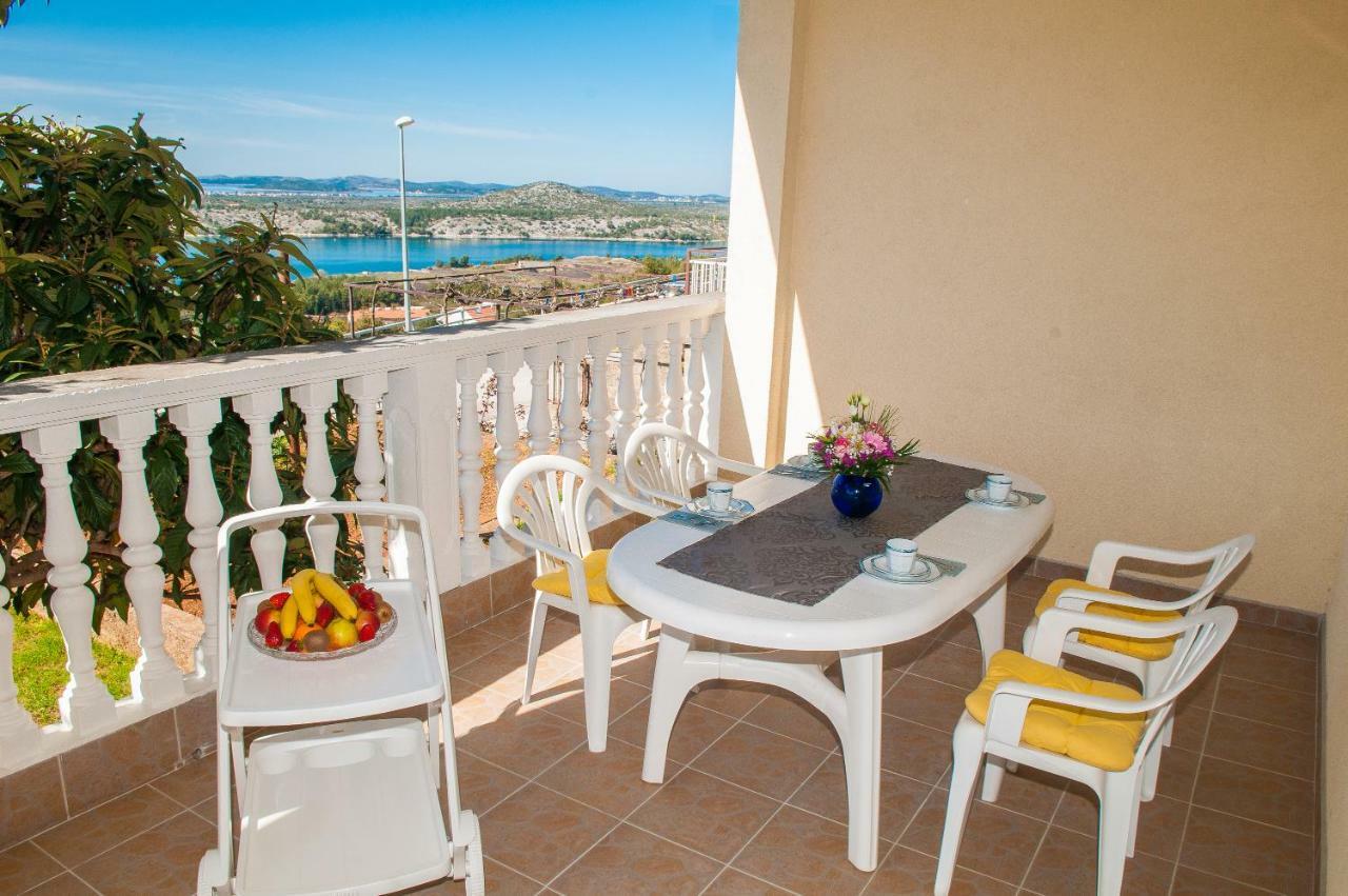 Maestral Suites Šibenik Buitenkant foto