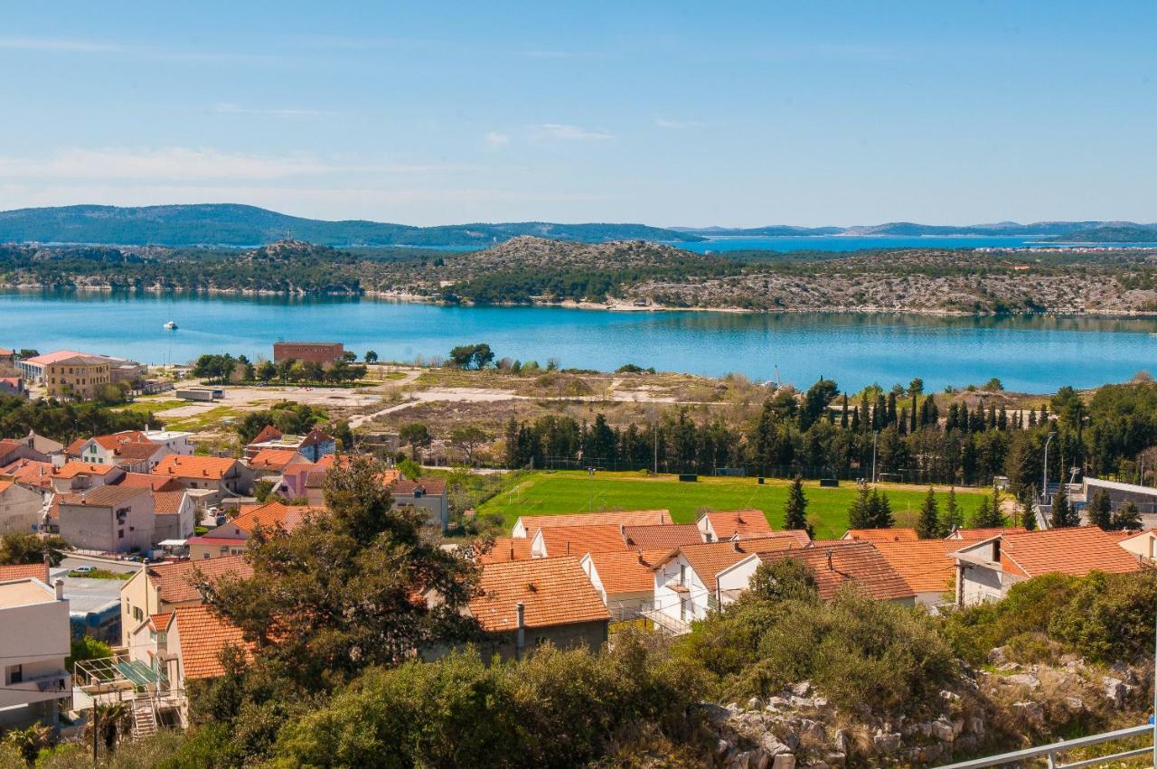 Maestral Suites Šibenik Buitenkant foto